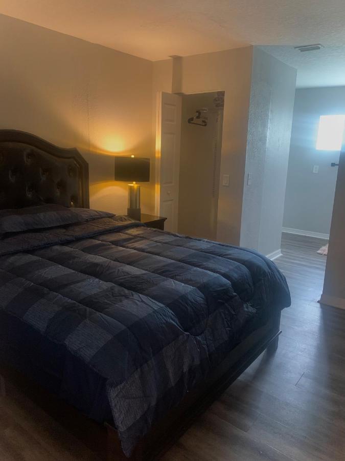 Casa Familia Martino 5 Apartment Тампа Екстериор снимка