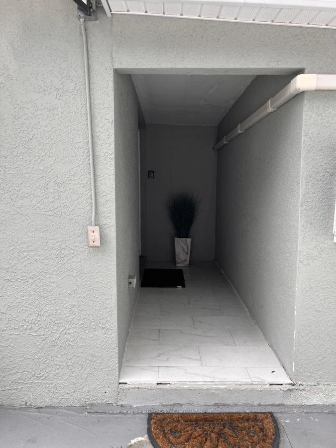 Casa Familia Martino 5 Apartment Тампа Екстериор снимка